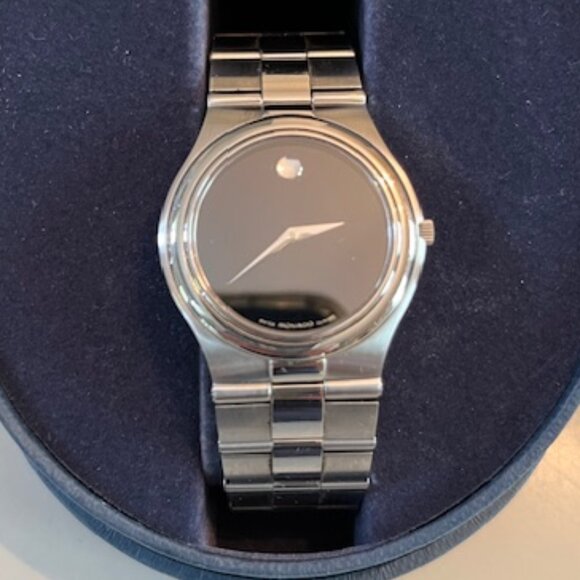 MOVADO Black Dial Men's Stainless Steel Bracelet Watch-EUC - Picture 1 of 15